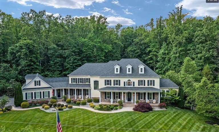 Lawn & Landscape Maintenance
